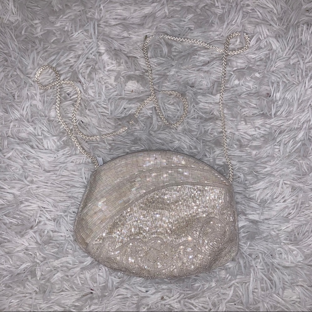 Cream/white beaded vintage purse